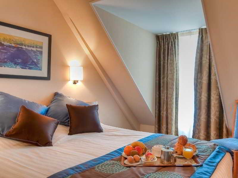 Maison Mere 4* Parijs